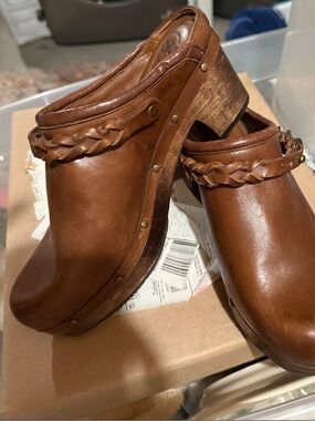 Johnston & Murphy Cognac Braided Leather Clog Mules